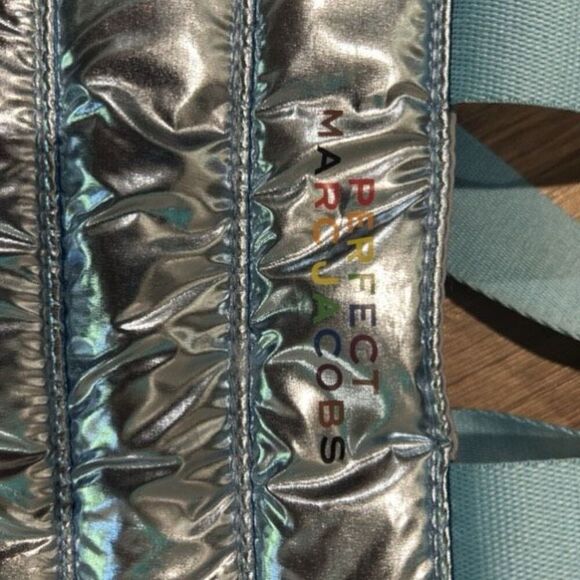 Marc Jacobs Perfect  Plush Travel Bag - Picture 6 of 7